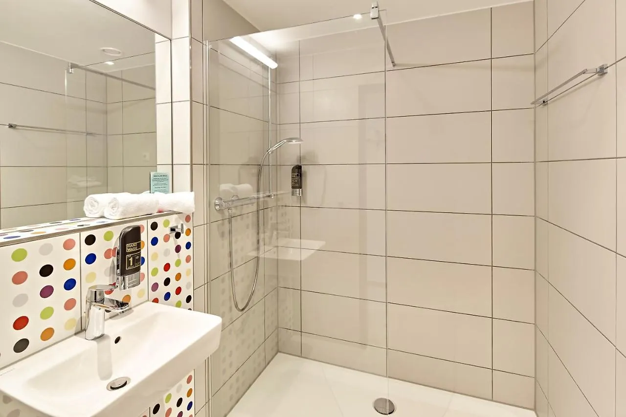 Meininger Hotel Koeln West 0*, 科隆